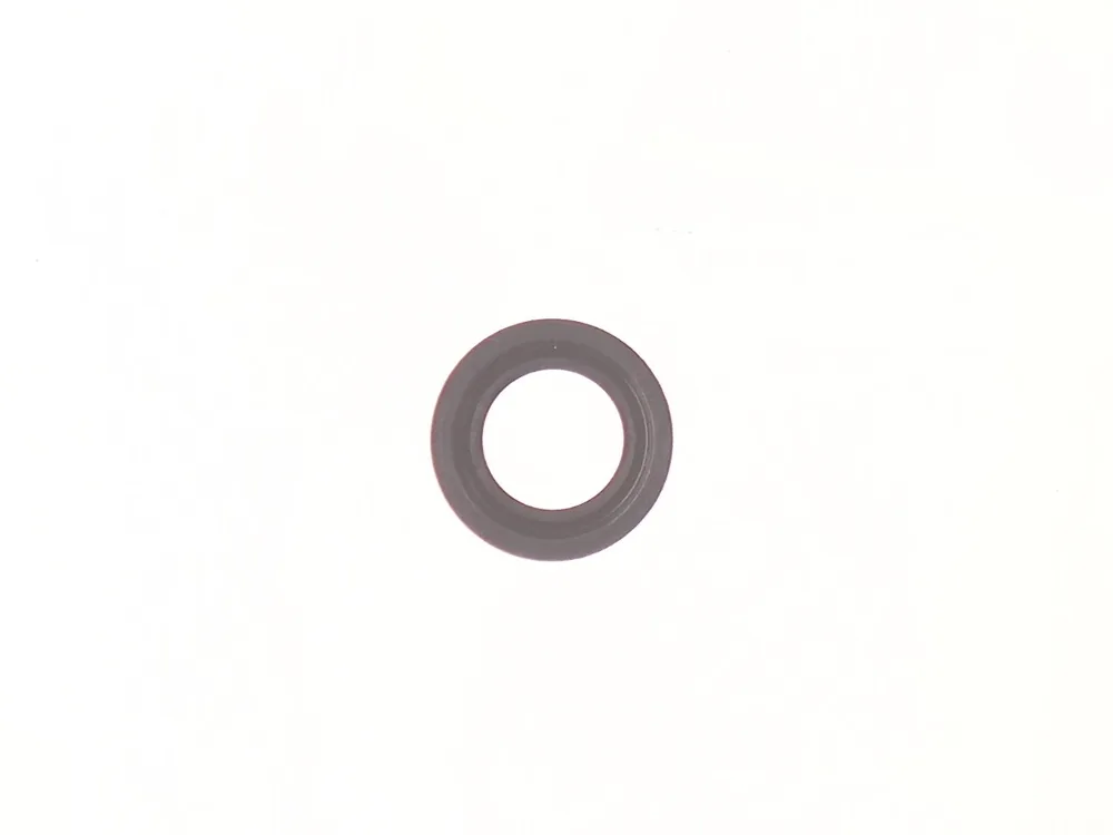 7006819 — Seal, Rod