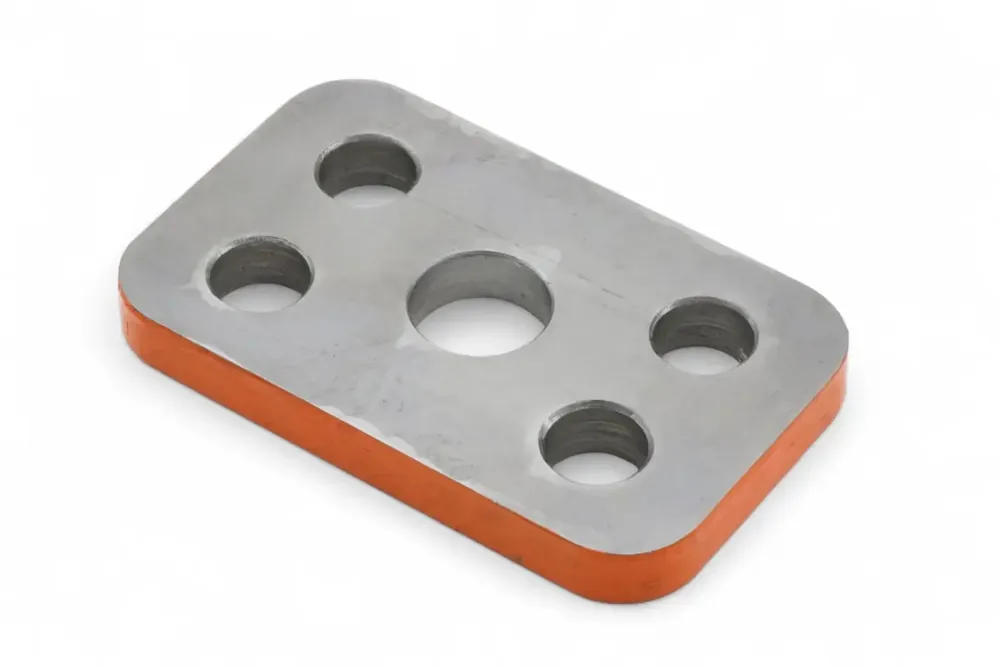7007510 — SPACER.