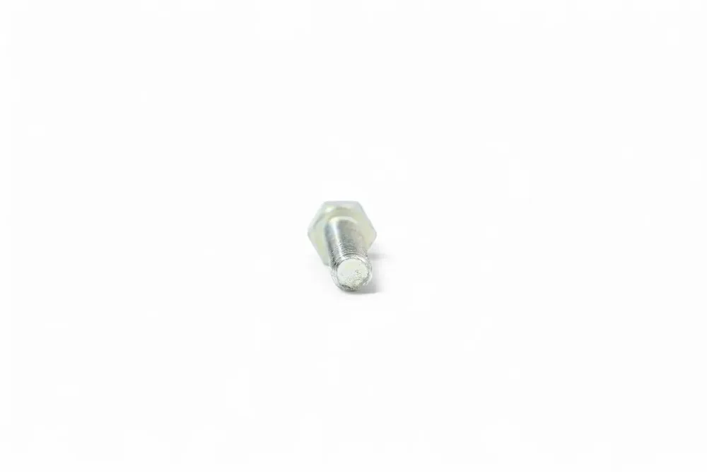 7007601 — BOLT