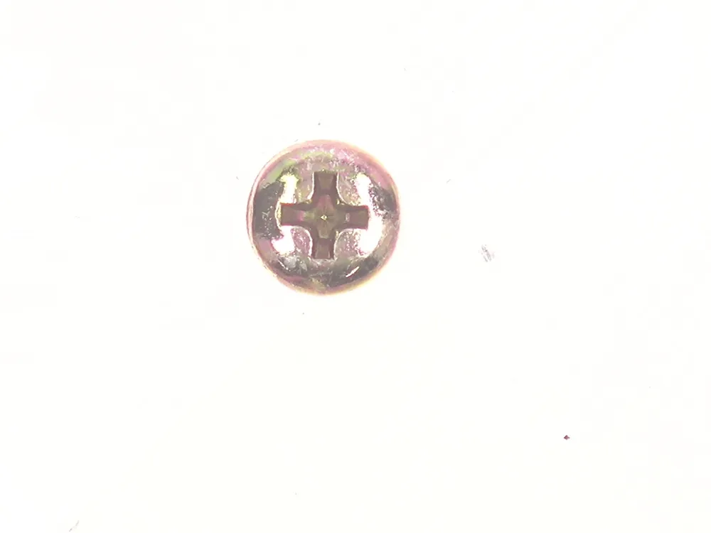 7007782 — Screw
