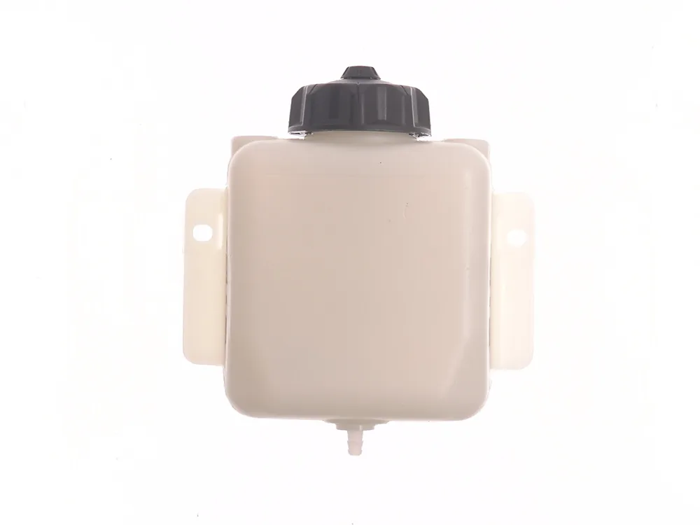 7008312 — Coolant Tank