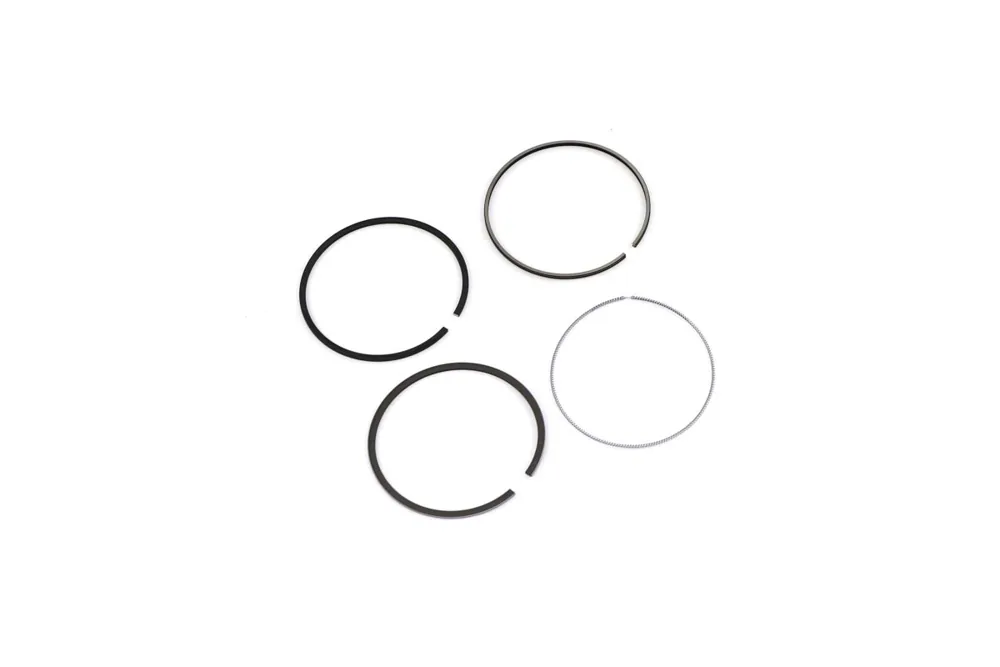 7008415 — Ring, Piston