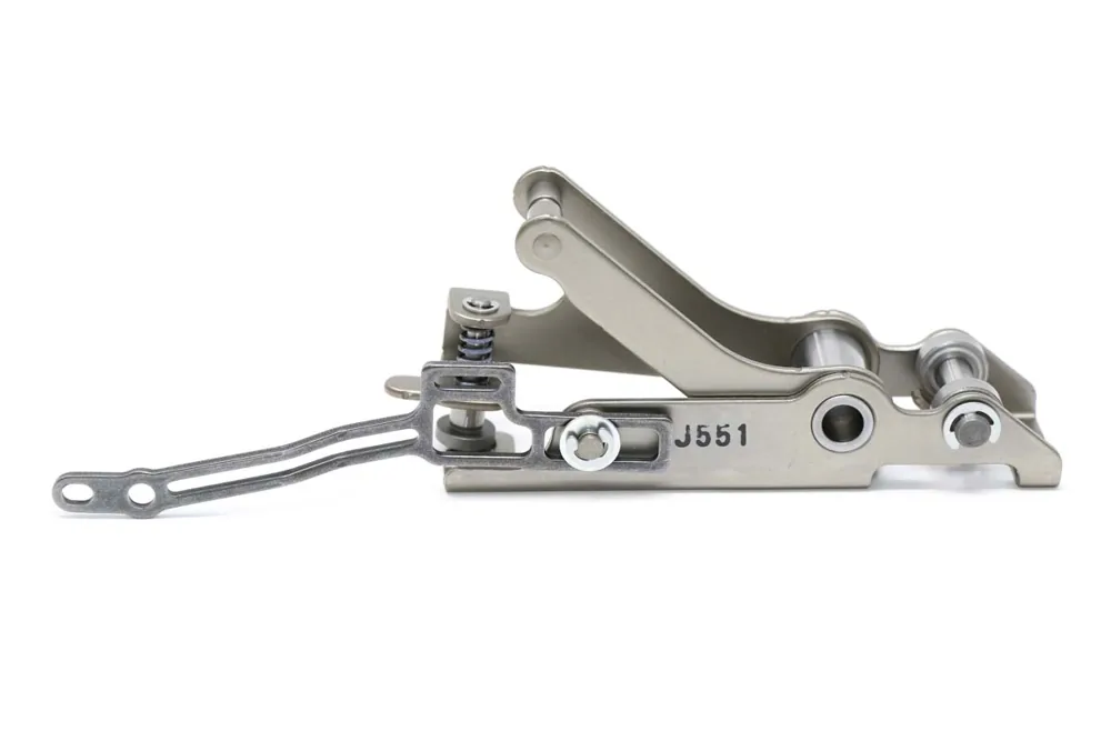 7008576 — Assembly Lever