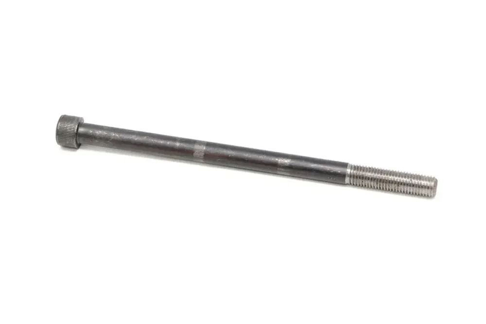 7008818 — SCREW