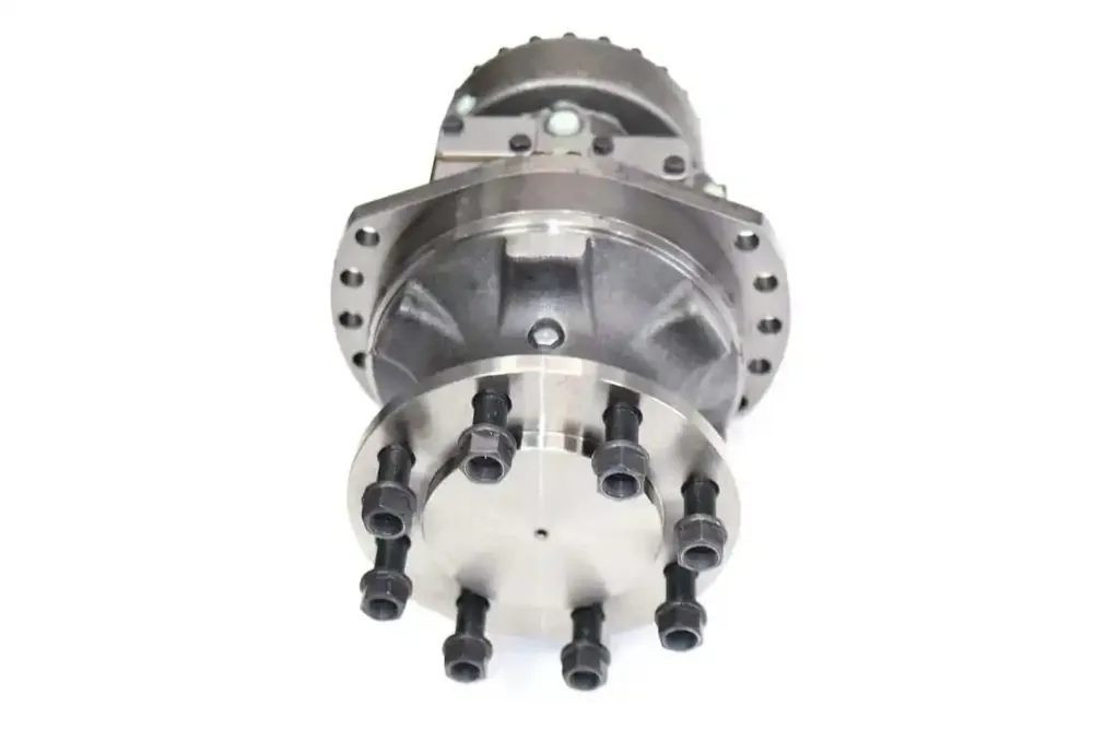 7010257REM — MOTOR, DRIVE HYD 2-SPD