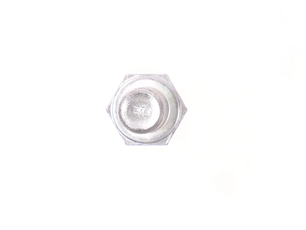 7010888 — Stud