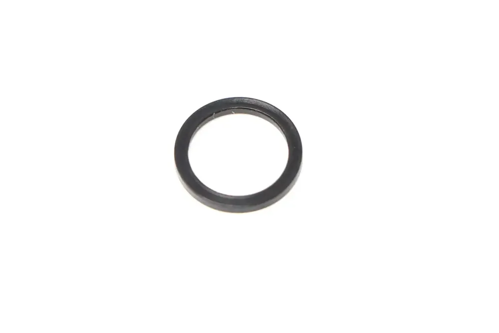 7010987 — BACK-UP RING