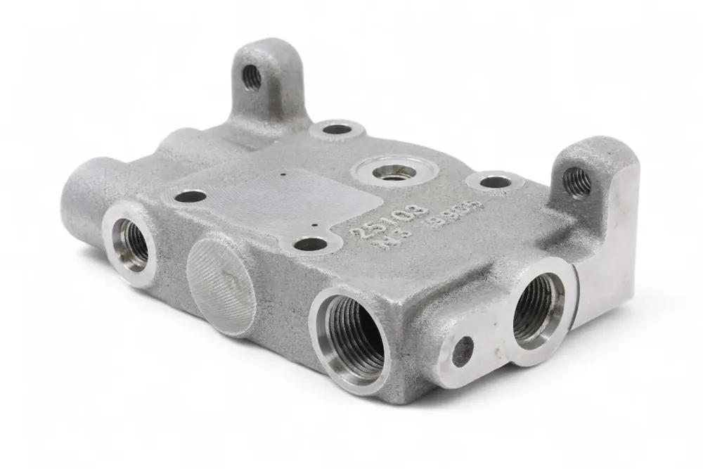 7012760 — VALVE HOUSING
