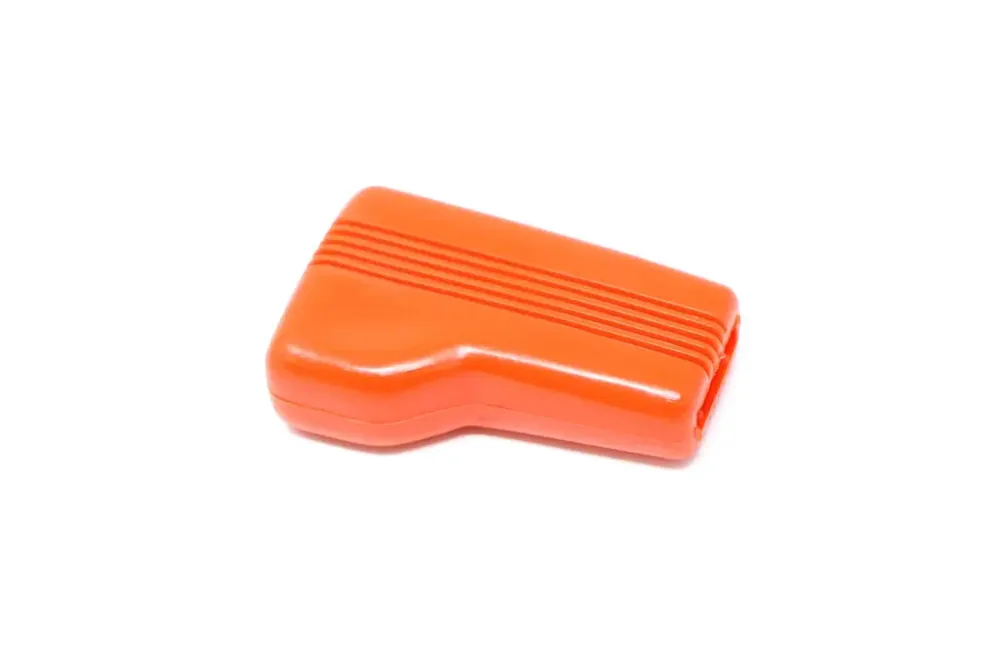 7013305 — HANDLE GRIP