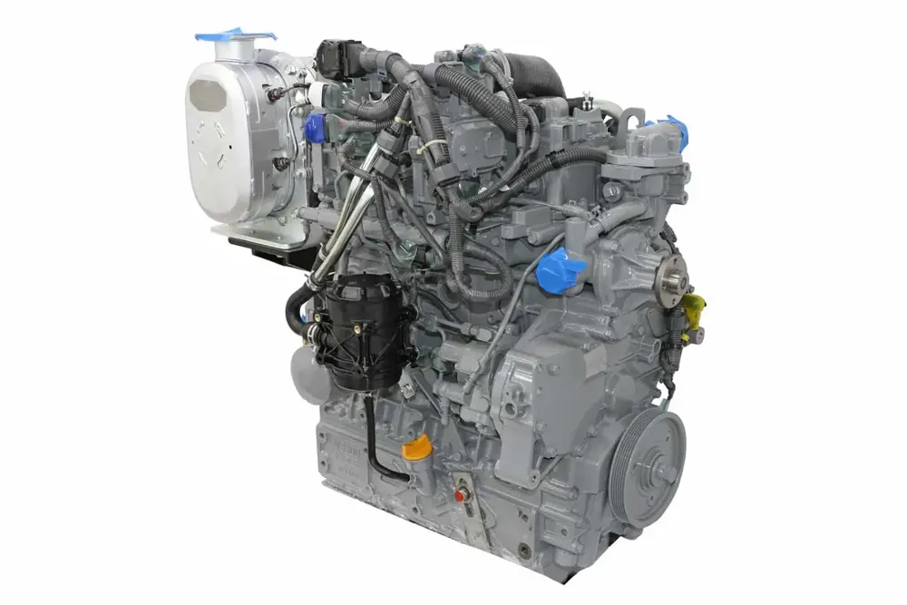 7013313 — ENGINE V3800DIT IT4 85HP