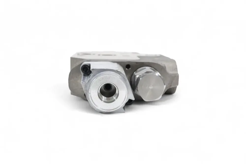 7016124 — VALVE SECTION
