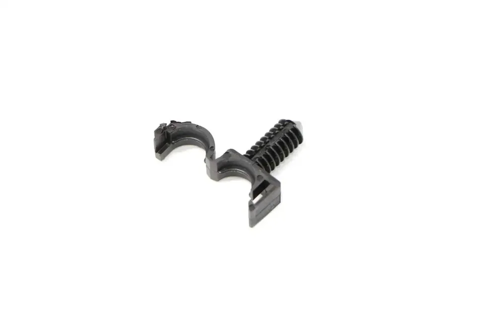 7016306 — CLIP