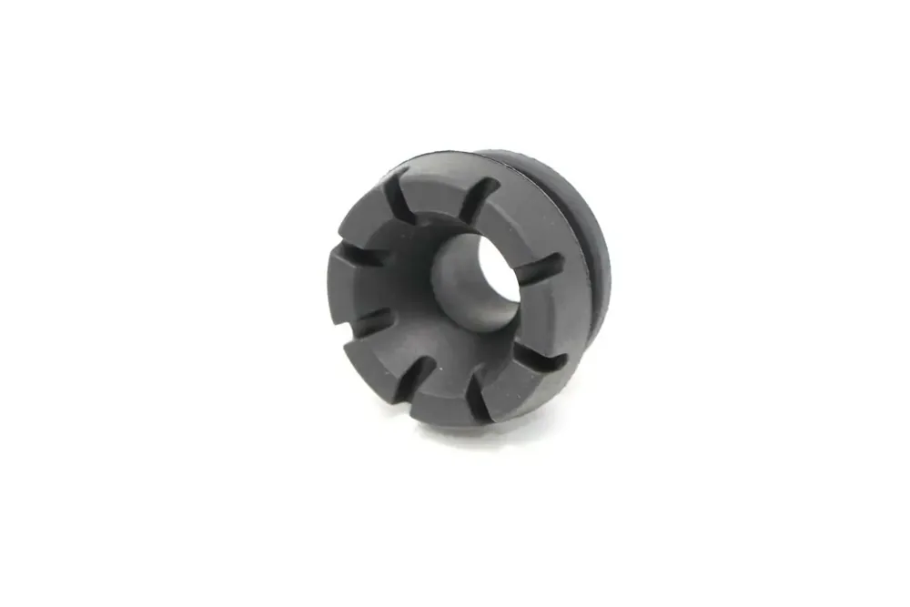 7016413 — GROMMET