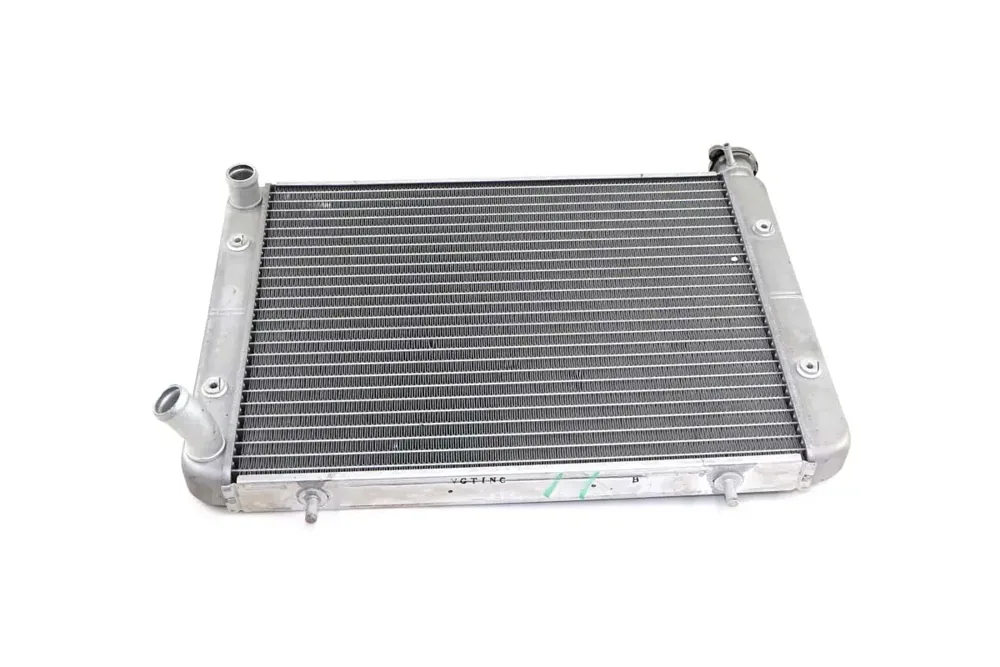 7016568 — RADIATOR