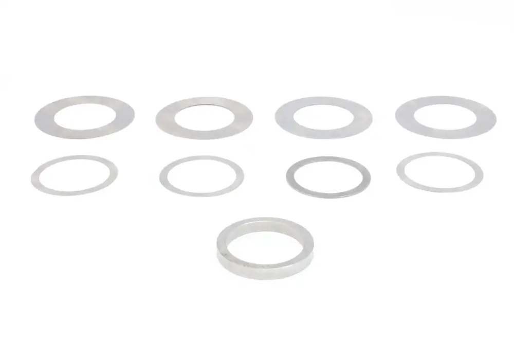 7017589 — SPACER KIT