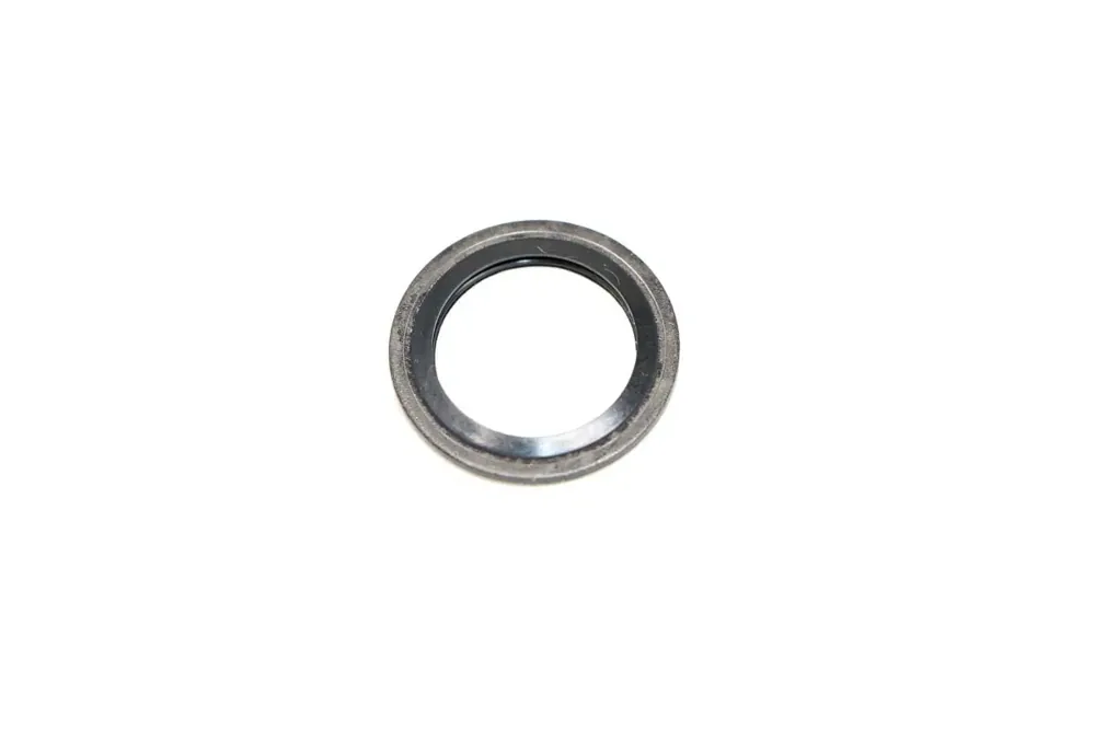 7018516 — WASHER