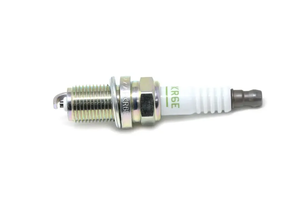 7018685 — PLUG