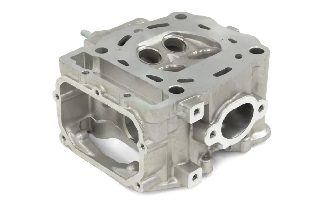 7018932 — CYLINDER HEAD