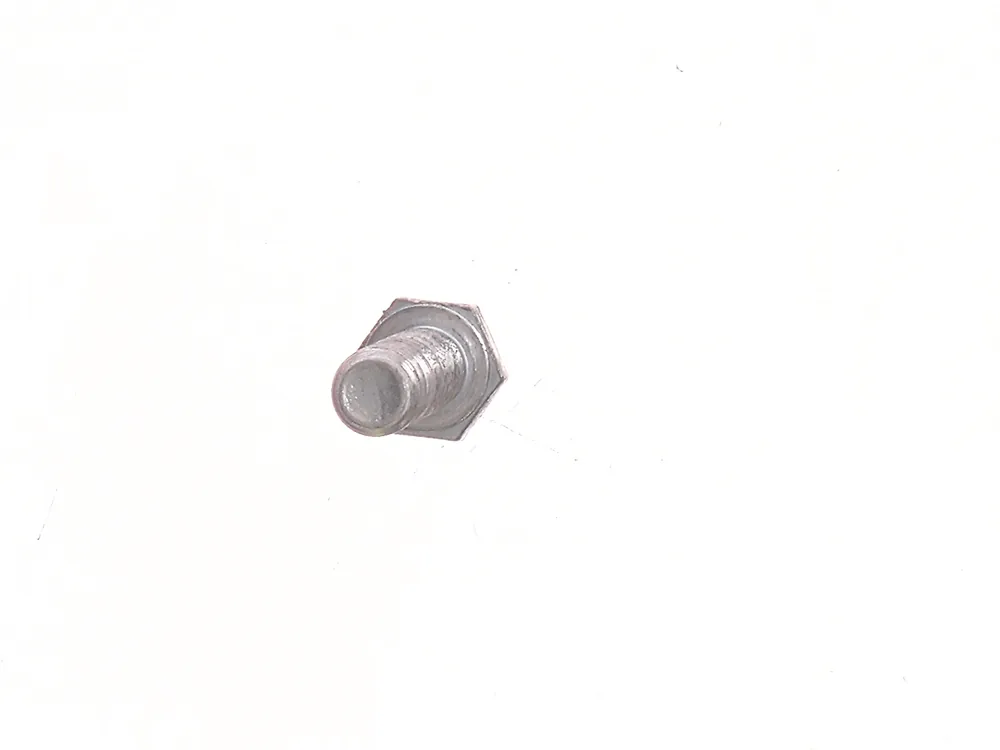 7019049 — Bolt