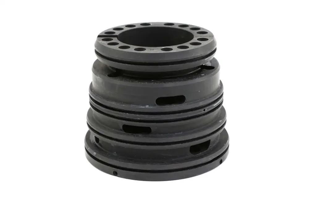 7020905 — DISTRIBUTOR