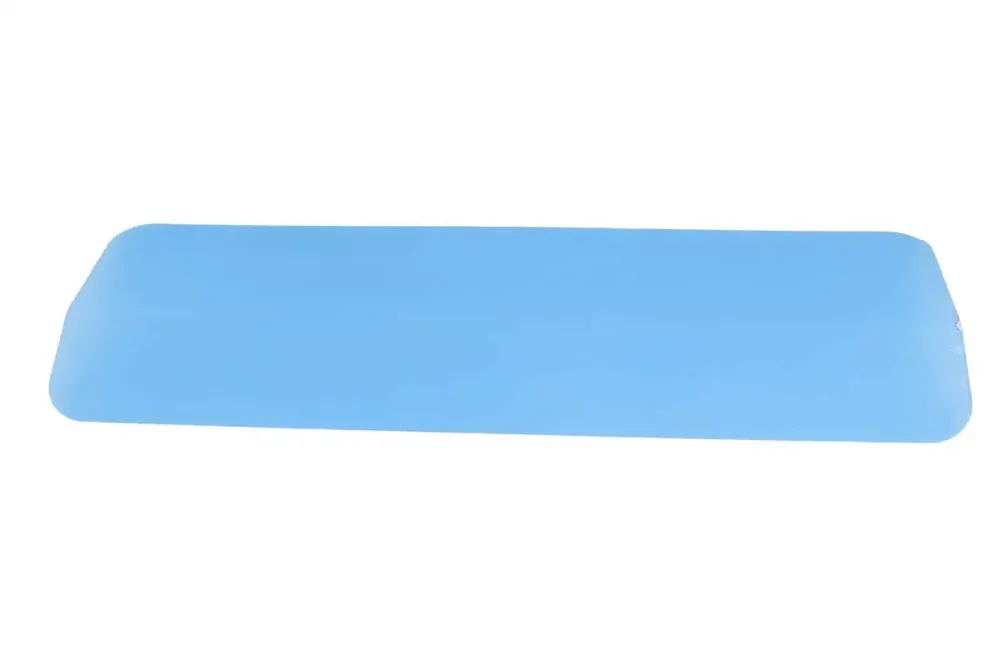 7021752 — WINDOW, CAB REAR