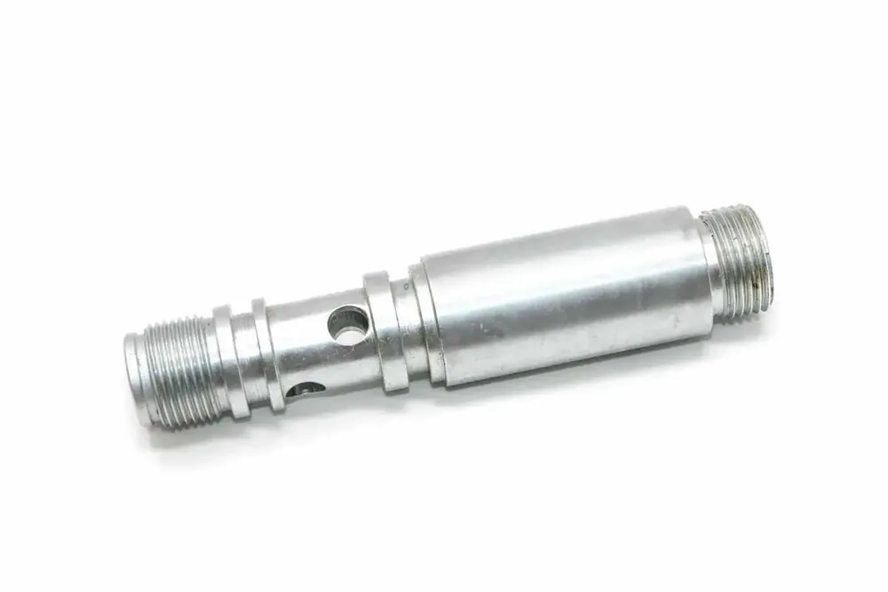 7021788 — VALVE