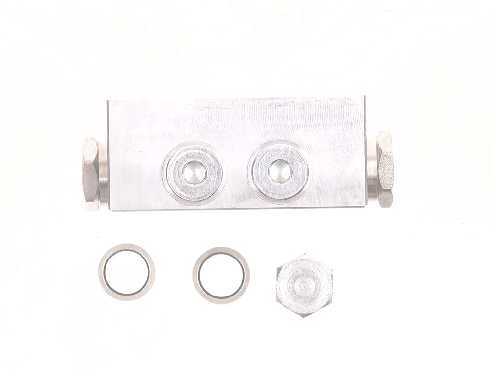 7022064 — Valve