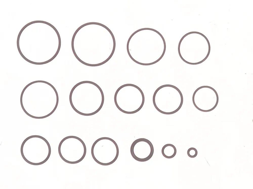 7022976 — Seal Kit, Valve Section