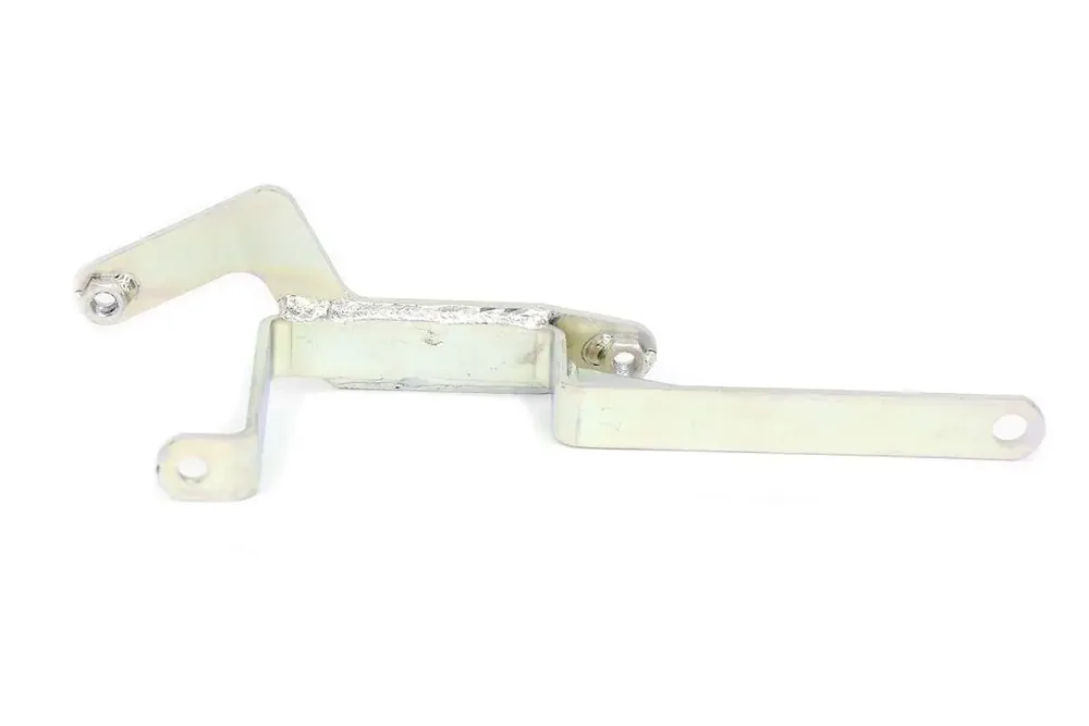 7024259 — BRACKET SEPARATOR