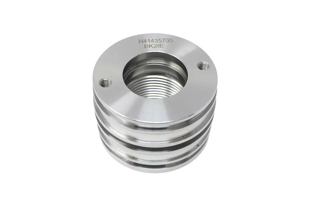 7028827 — PISTON