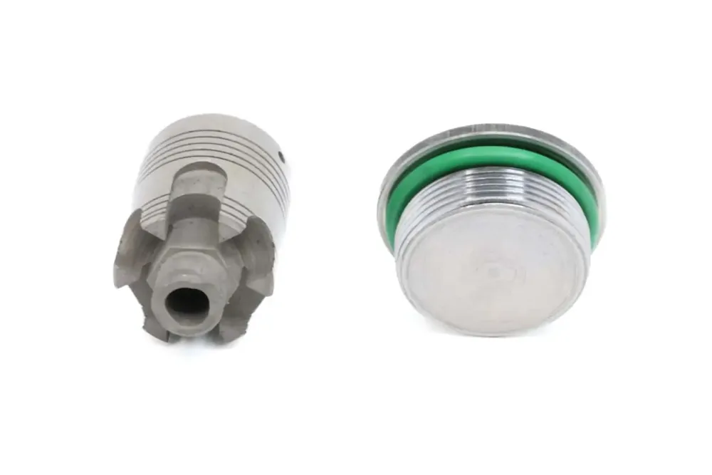 7029478 — Valve