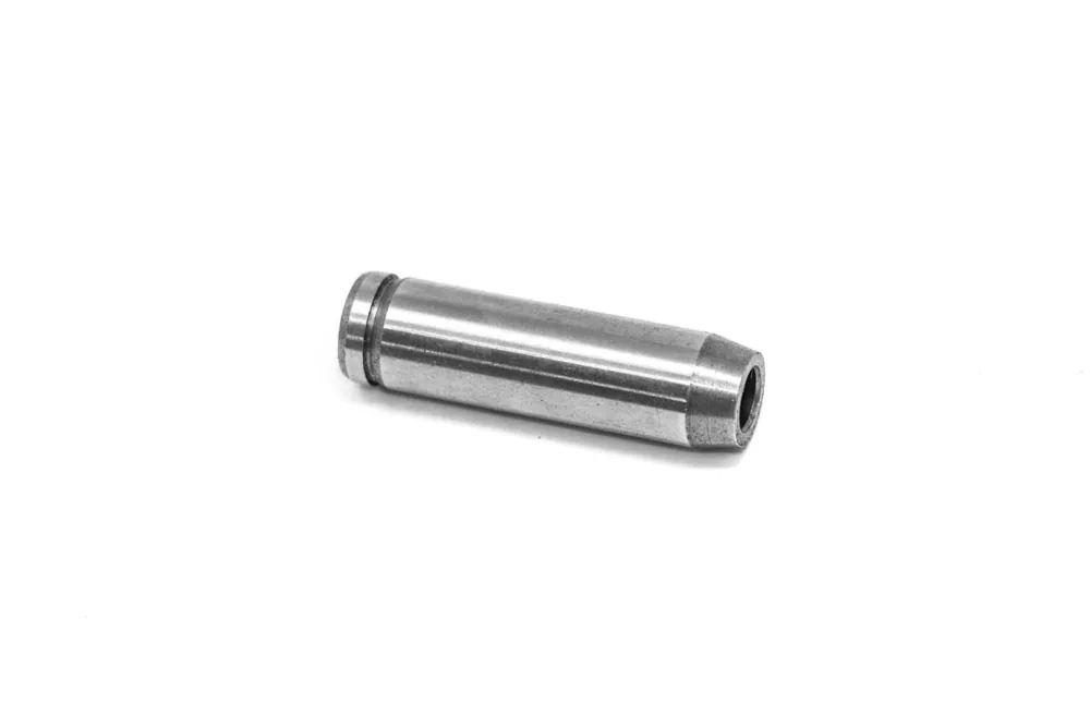 7030348 — Valve Guide