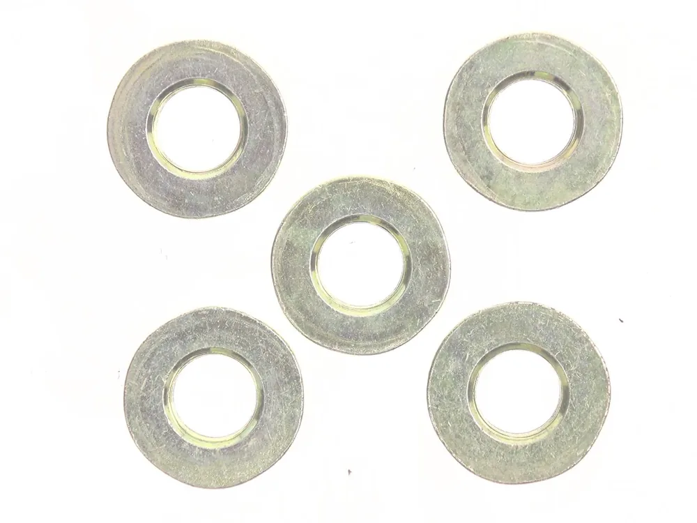 7030372 — Nut, Flange