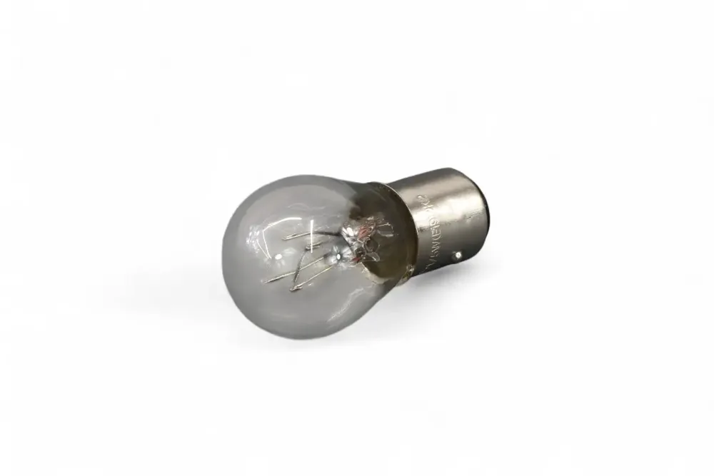 7030720 — Light Bulb