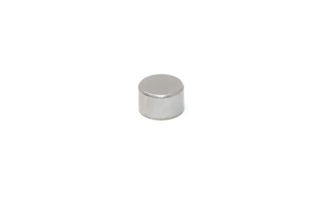 7031255 — CAP, VALVE