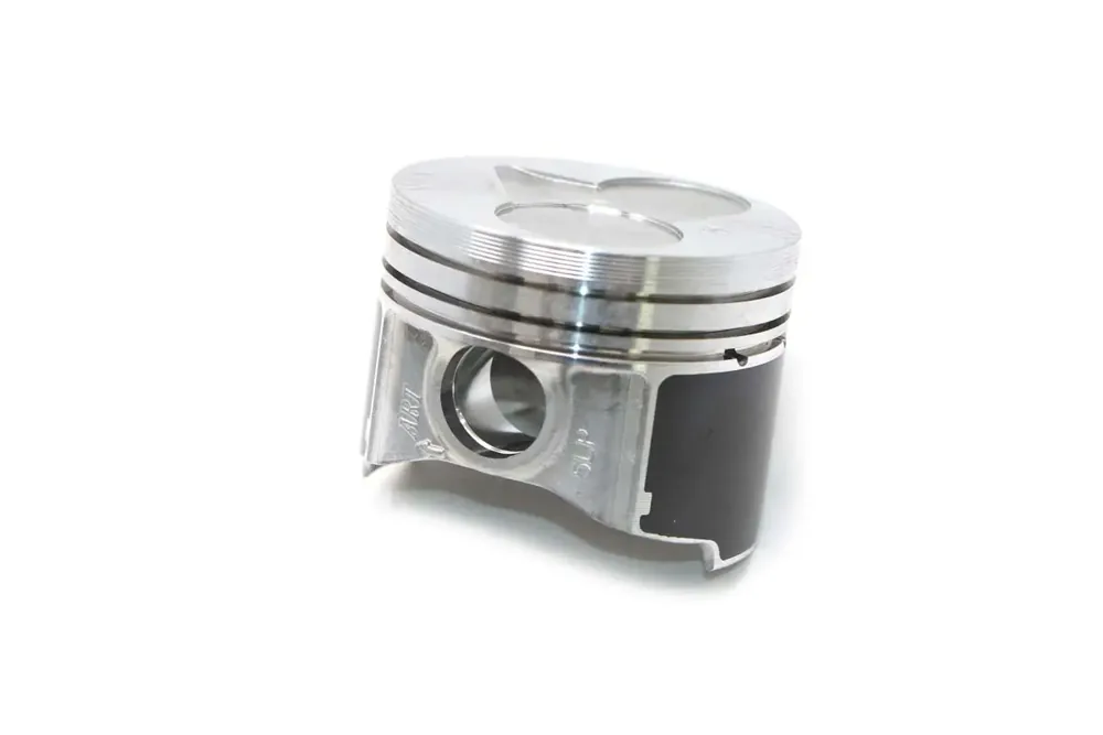 7031638 — PISTON