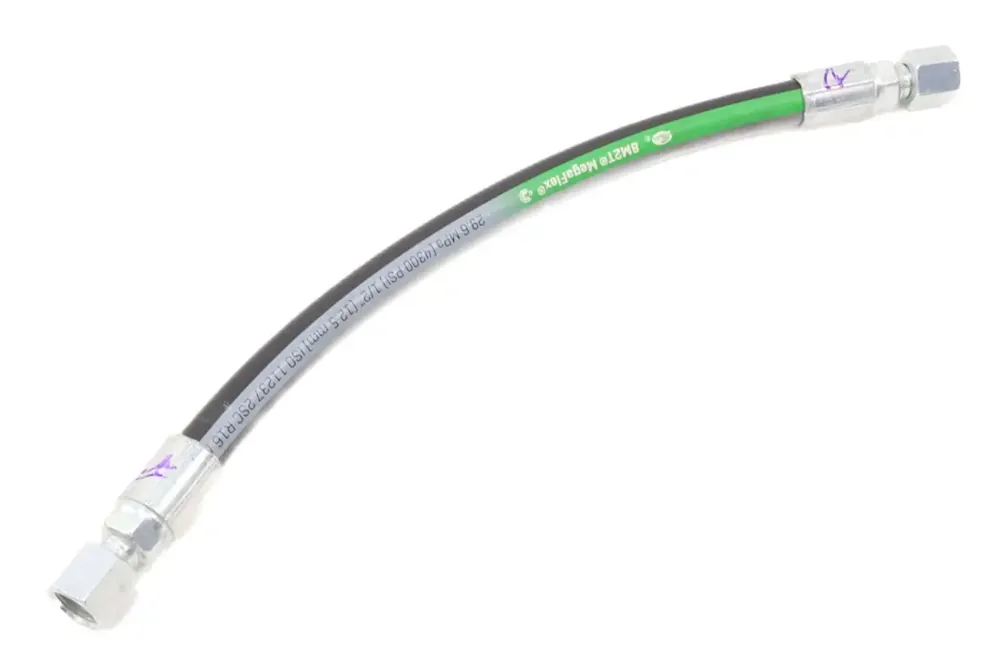 7102581 — HOSE ASSEMBLY