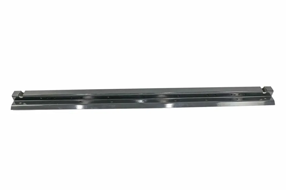 7104309 — BRACE FRONT