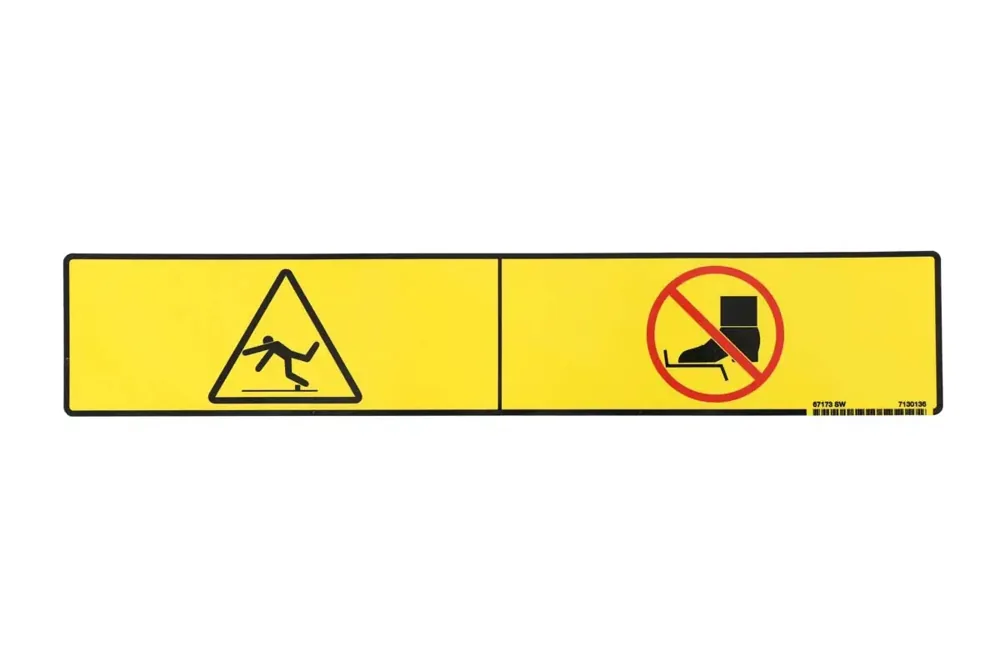 7130136 — DECAL
