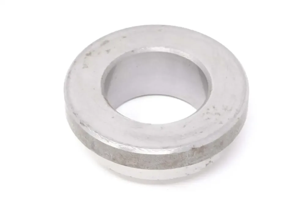 7143239 — BUSHING SHOULDER PIVOT