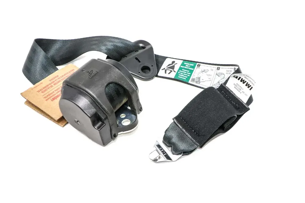 7152322 — BELT 3PT ASSY