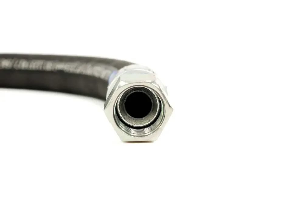 7160535 — Hose Assembly