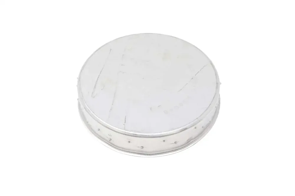 7172942 — PLUG