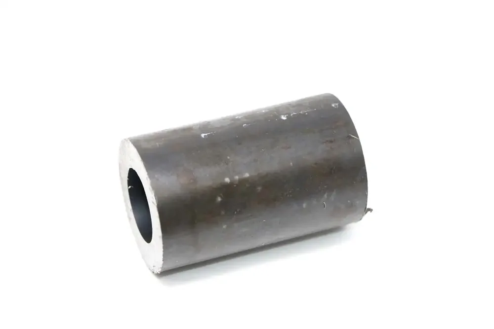 7182791 — TUBE SPACER