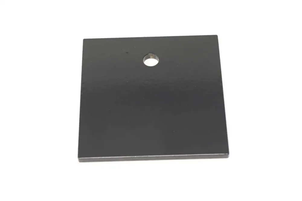7197895 — PLATE