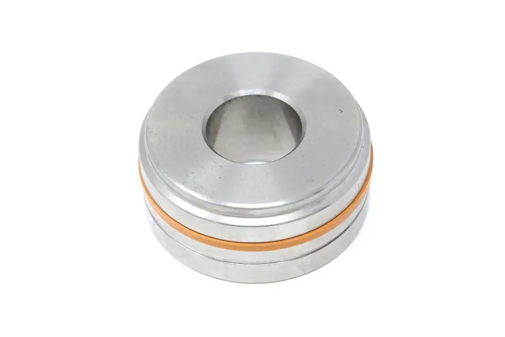 7200848 — PISTON