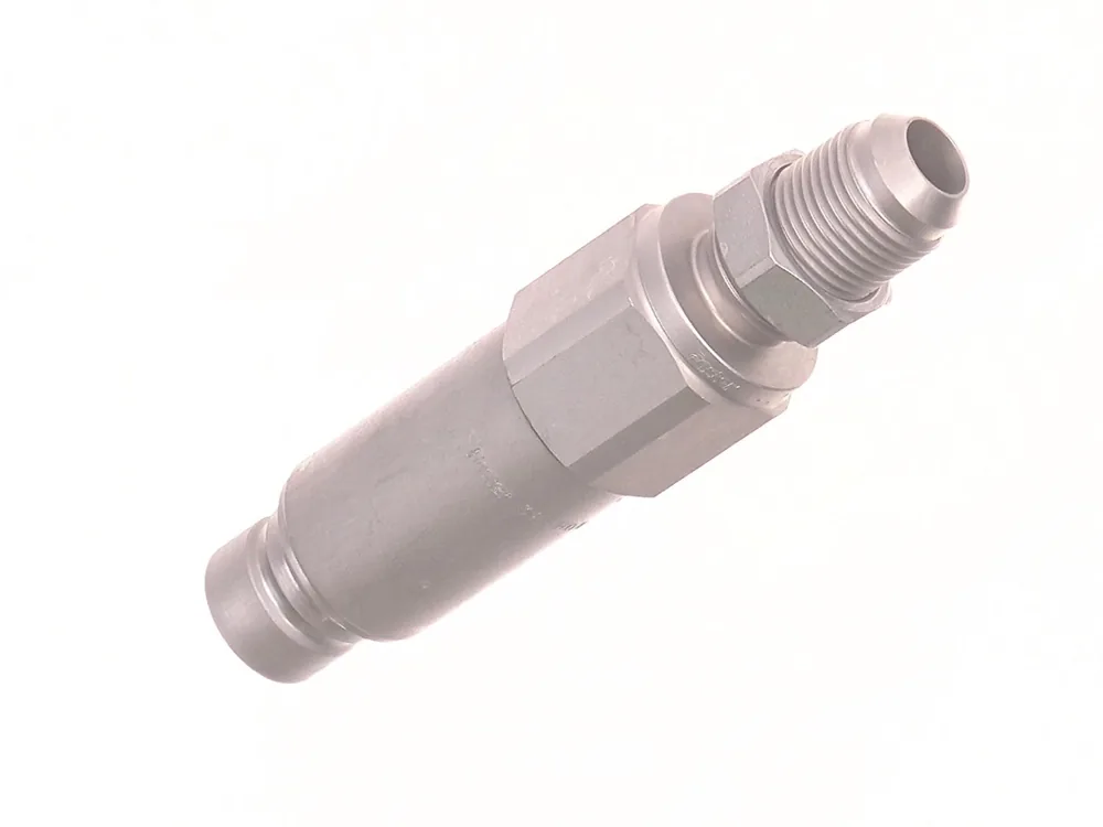 7246780 — Flat Faced Male Coupler