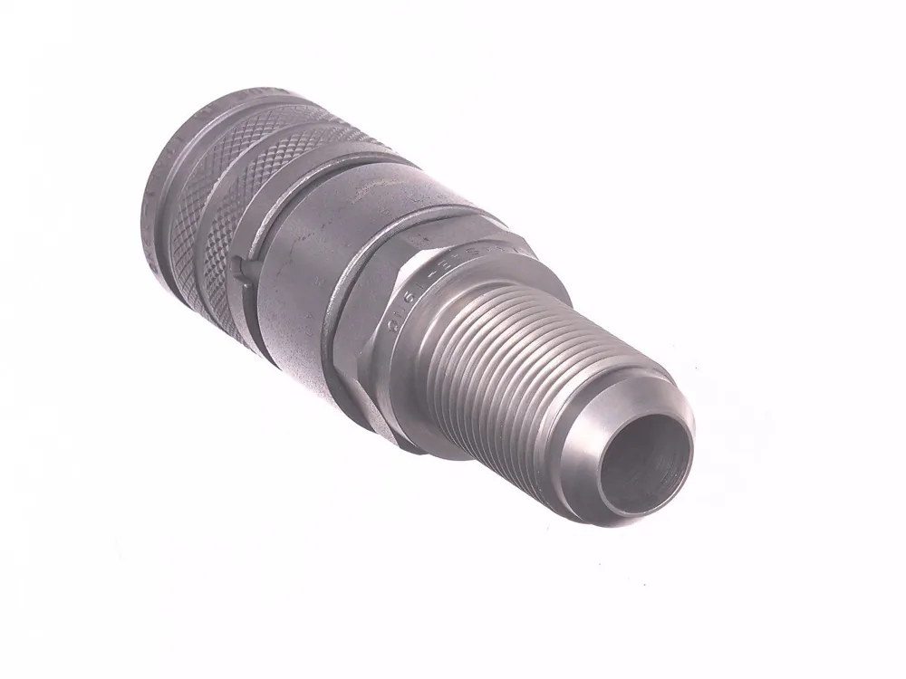 7246793 — Flat Faced Female Coupler, 1/2" body, 1-1/16" JIC thread