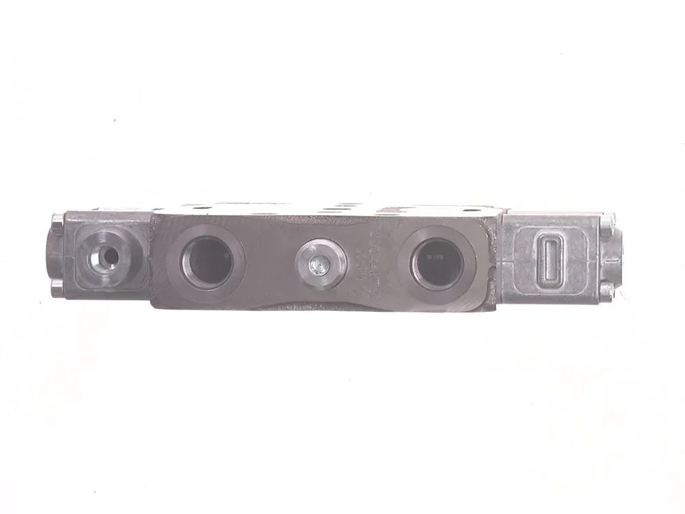7259699 — Valve Section