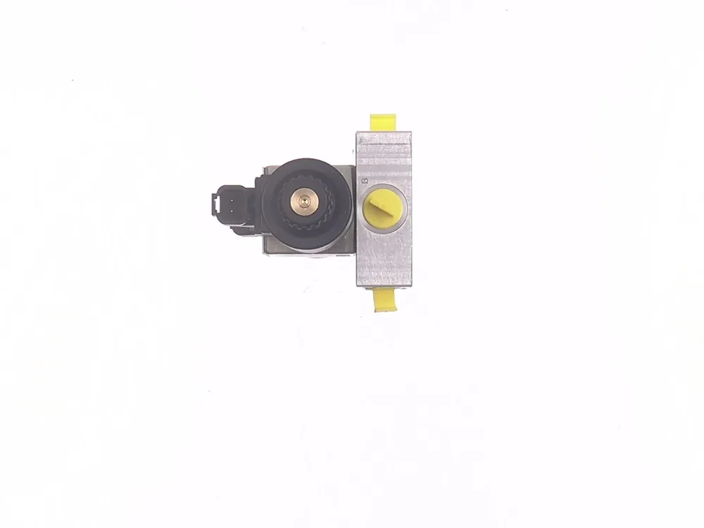 7260516 — Valve